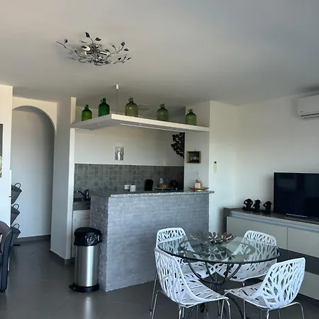 Paolina * LʼÎle-Rousse