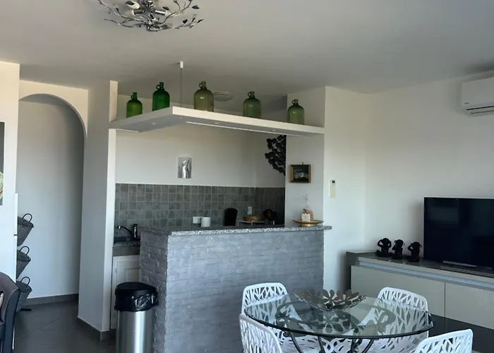 Paolina * LʼÎle-Rousse